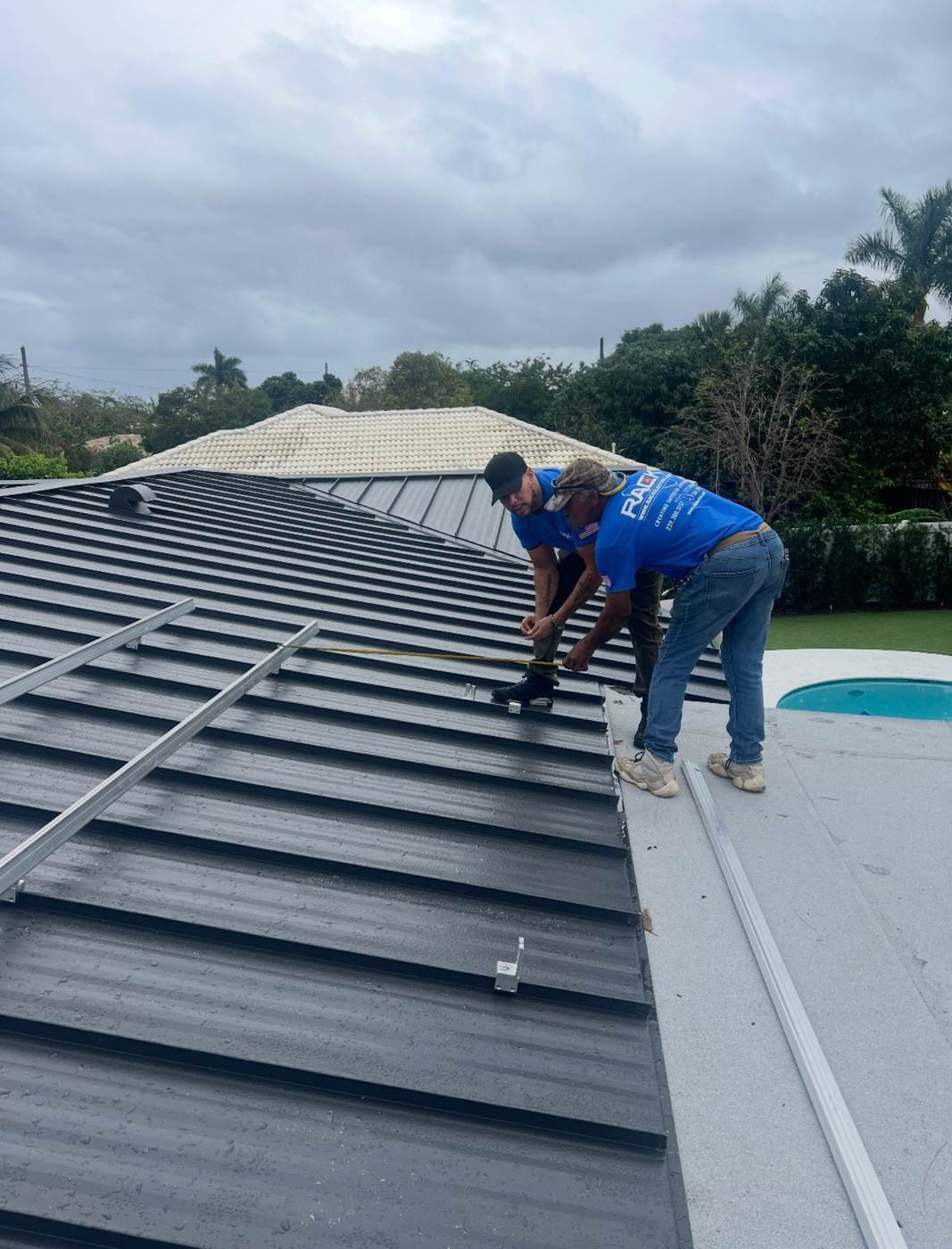 PALMA HIGH-GRADE real metal roof field crew photo