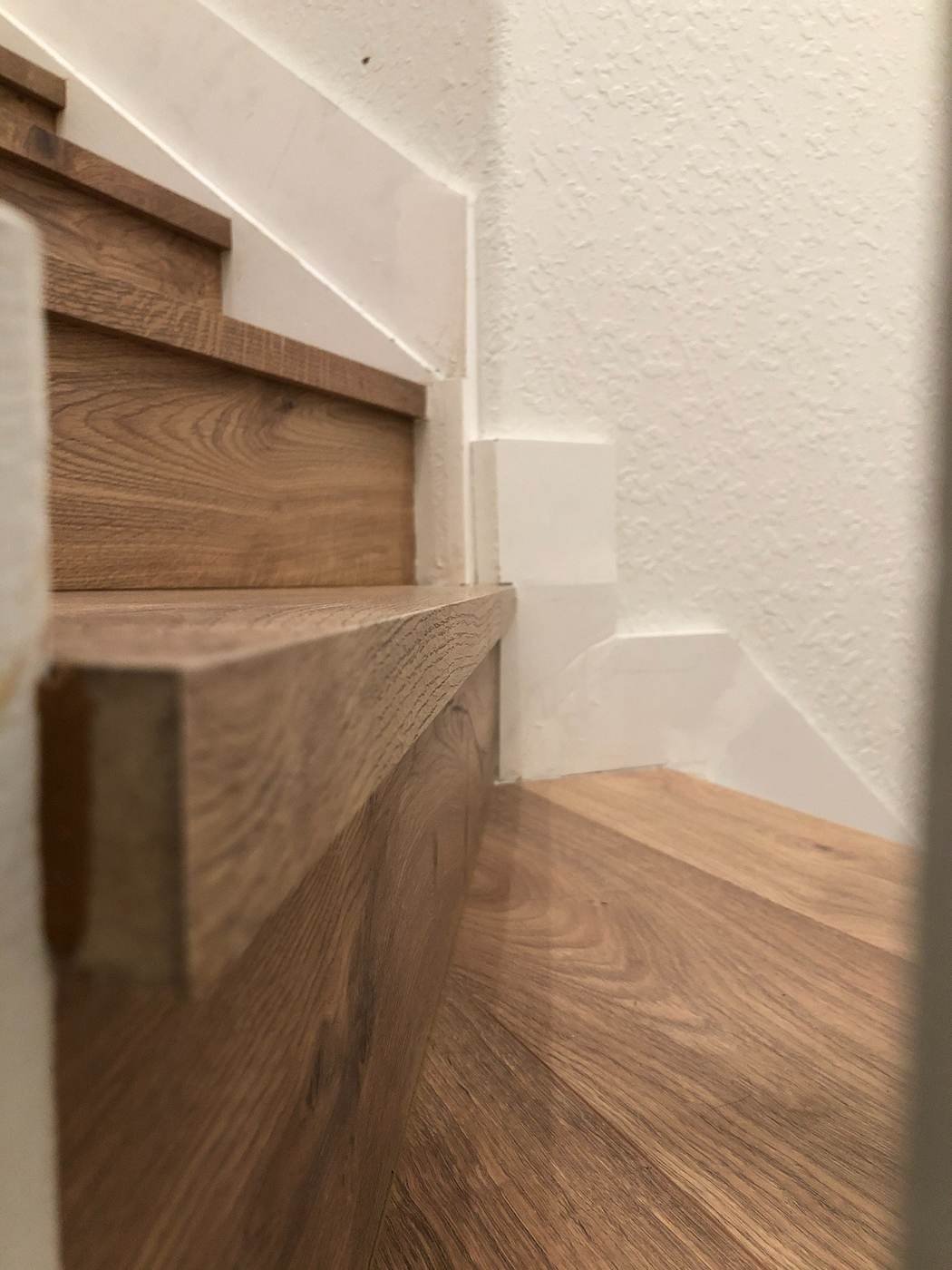 Marble-look foyer tile application
